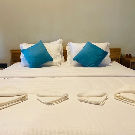 Oceano Beach Villa Baie d'Arugam Extérieur photo